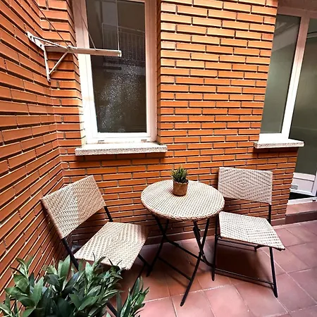 Loira Pignatelli 1 Habitacion En Zona Centrica Apartamento